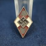 HJ member Pin Late period