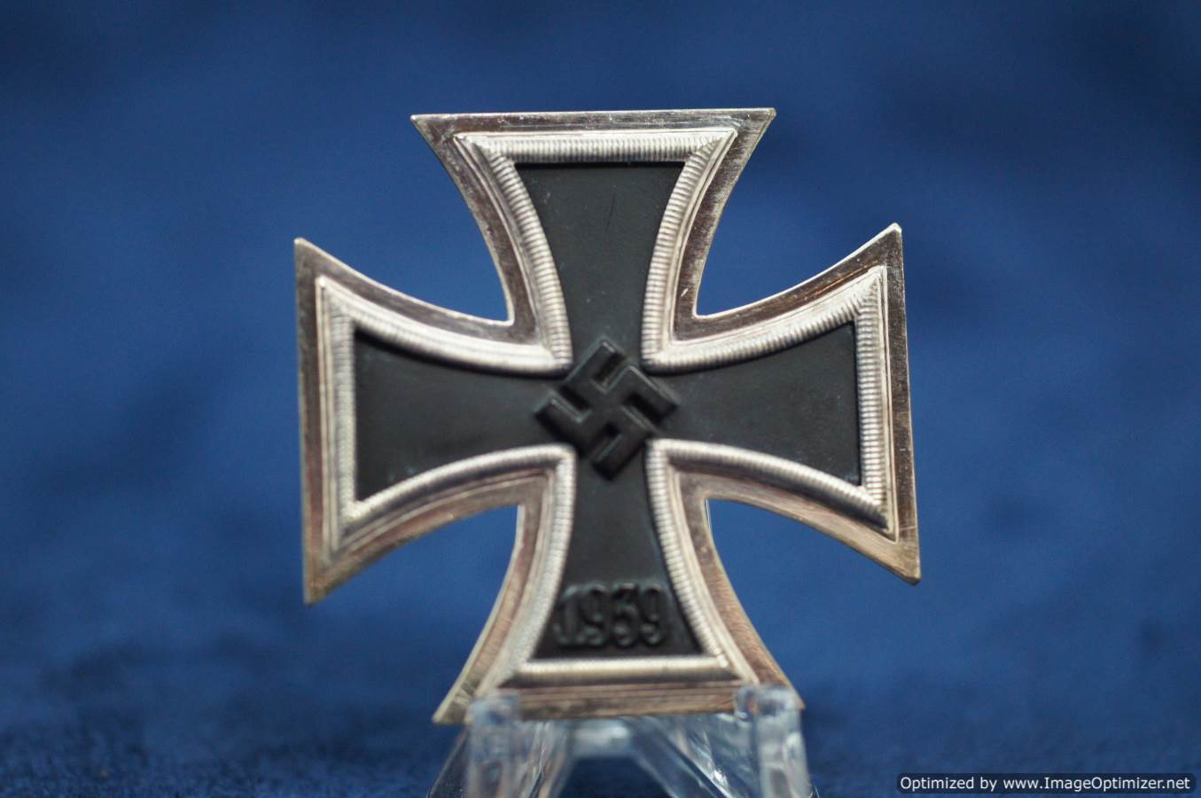 First Class Iron Cross by W&L PKZ marked 100