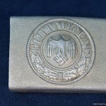Heer Buckle in Aluminum