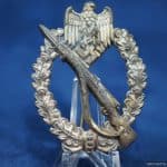 Infantry Assault badge by Friedrich Linden (FLL)