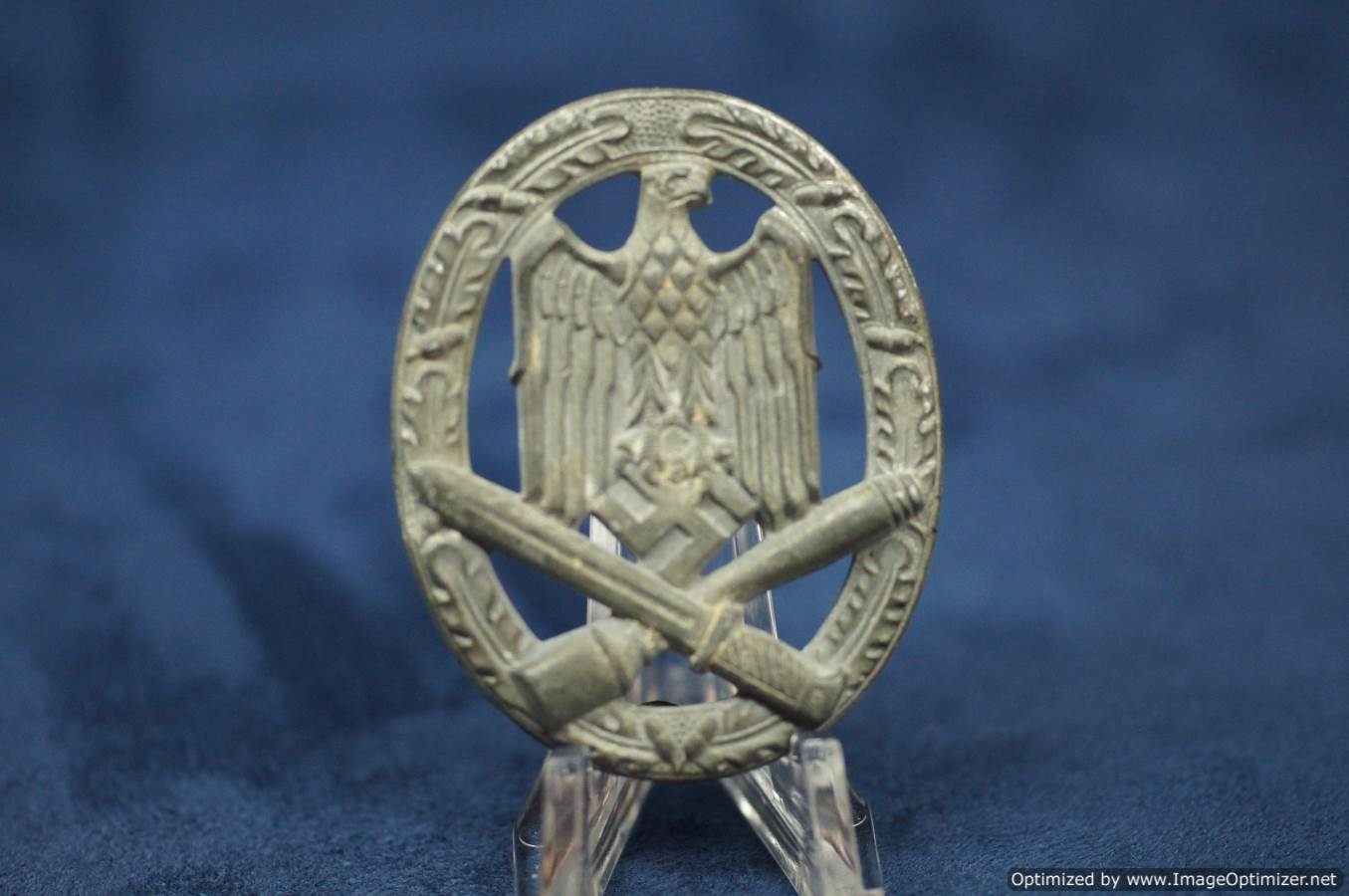General Assault badge missing pin