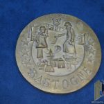 Bastogne “Nuts” round brass plaque