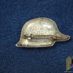 Der Stahlhelm pin