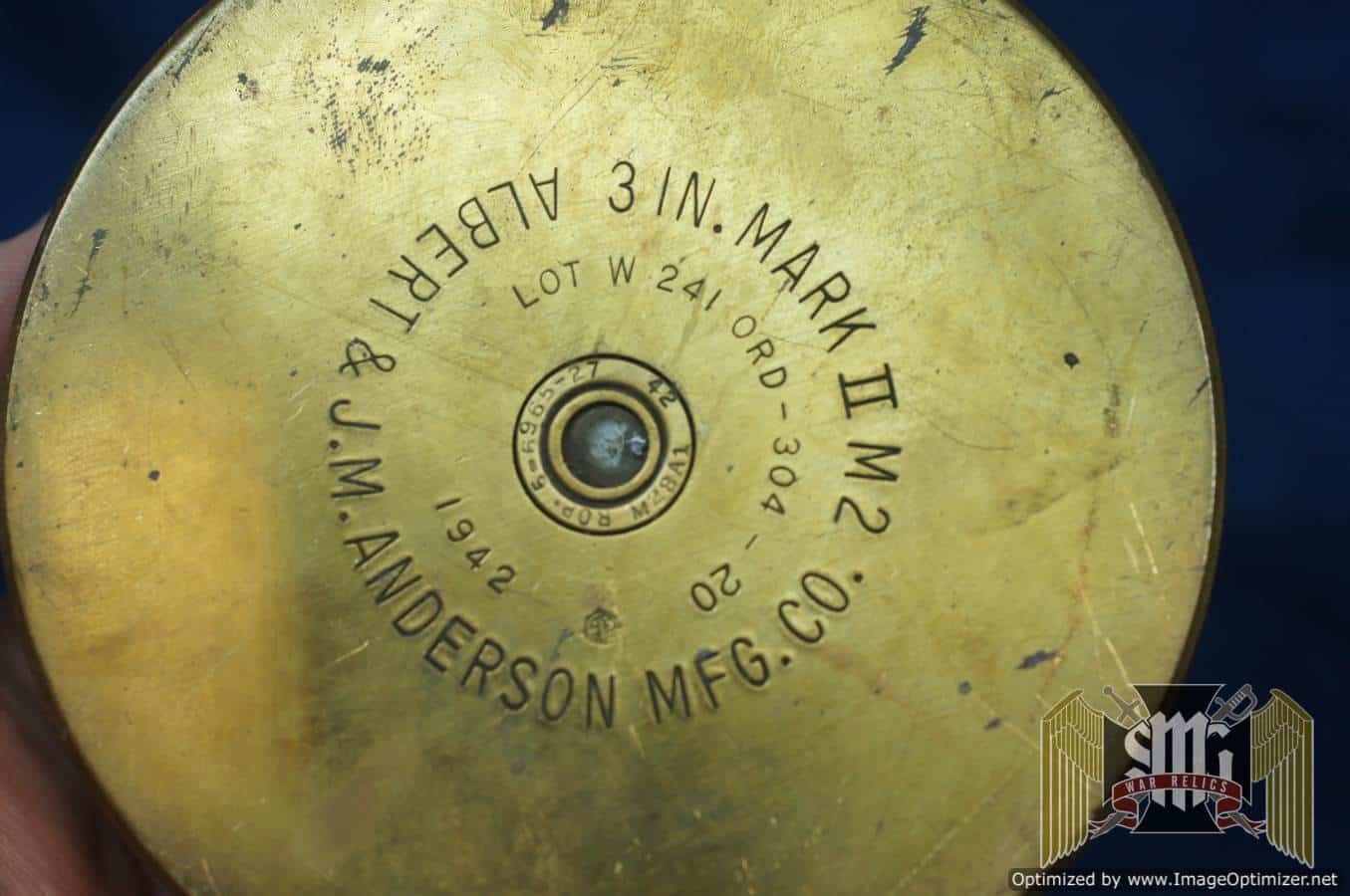 Cigarette/ Cigar ash tray using 1942 shell