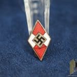 HJ Member pin by M1/18
