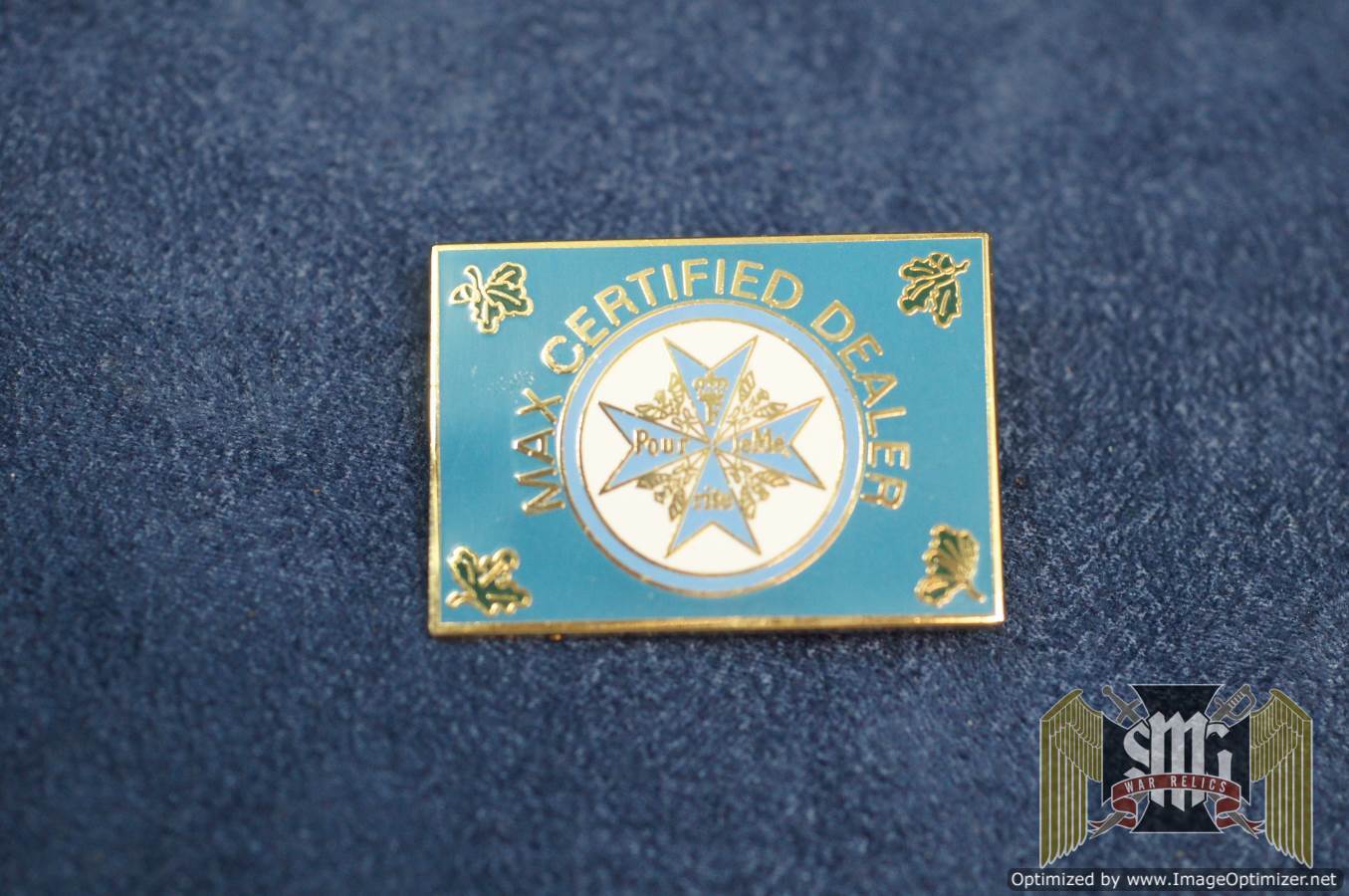MAX show dealer pin Vintage