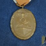 West Wall Medal Early