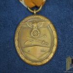 West Wall Medal Early