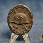 Black wound badge
