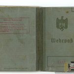Wehrpass for pioneer "Augusf"