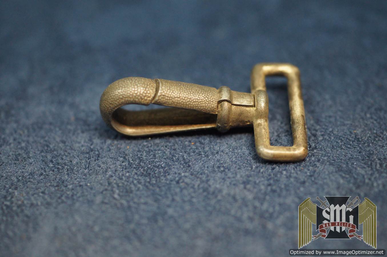 Dagger Hanger Clip
