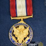 Slot Brooch US Distinguished Service medal Marked "VHB"