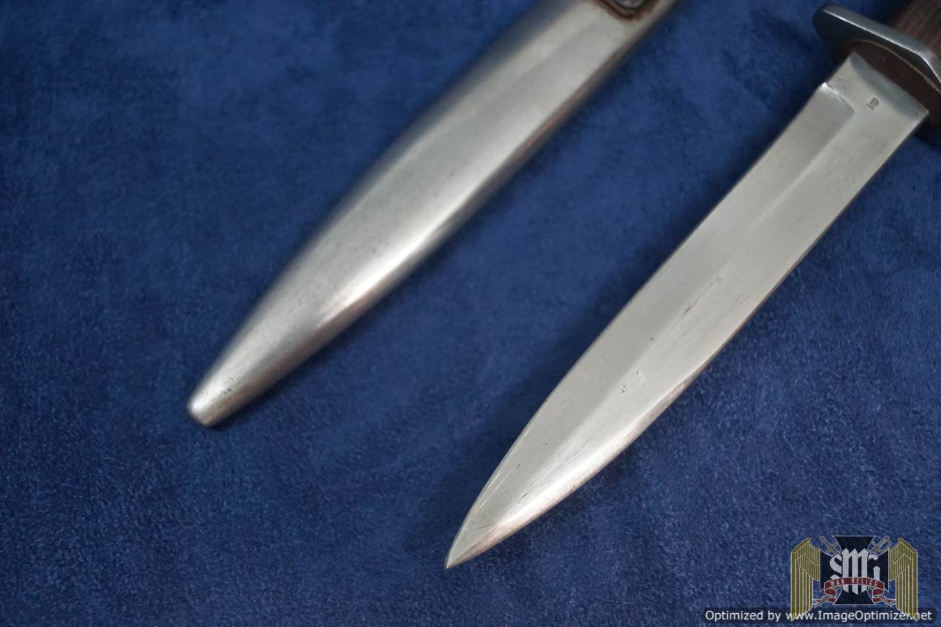 fighting knife by Gottlieb Hammesfahr