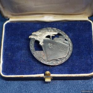 Reproduction Cased Blockade Runner Badge