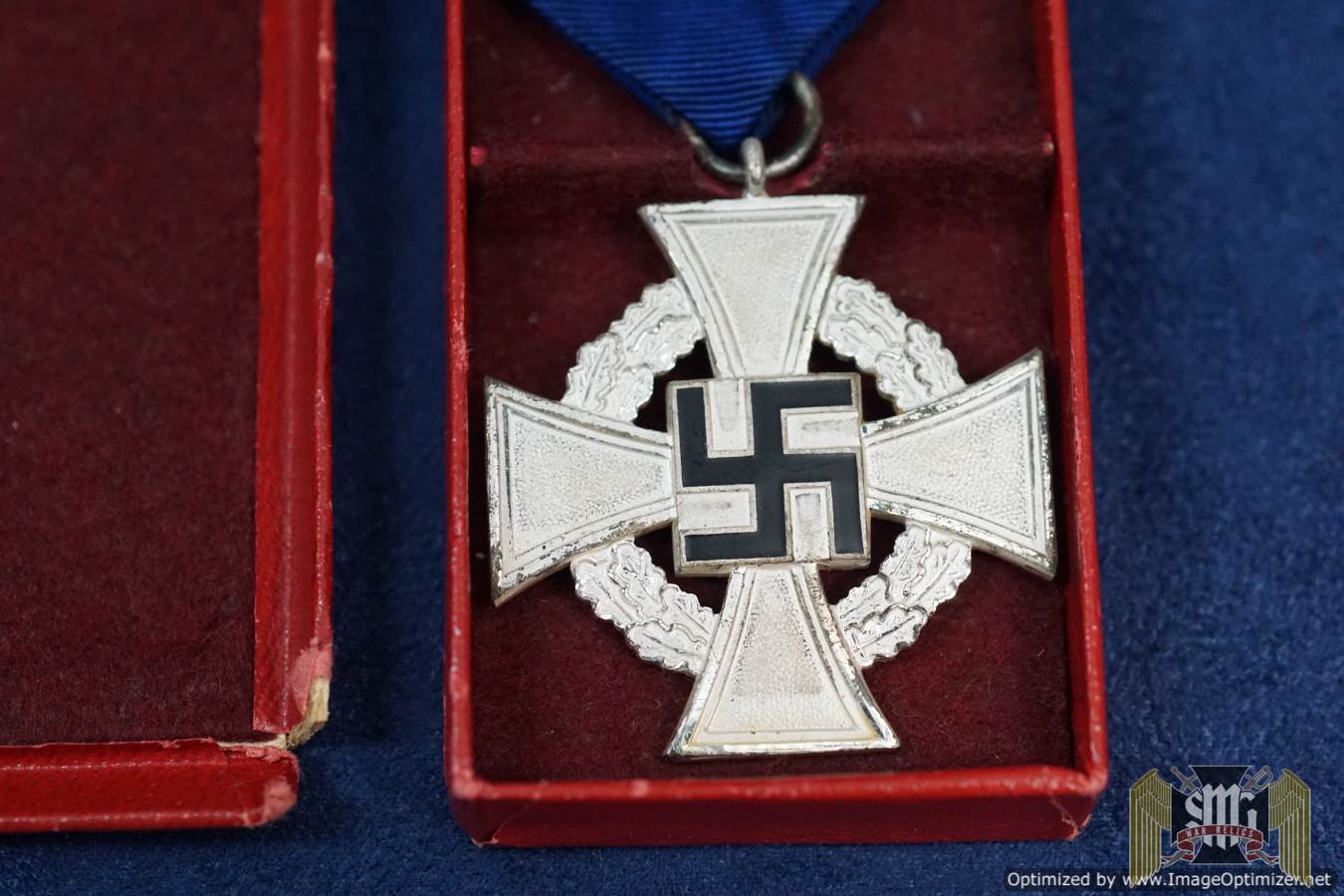 25 year Faithful service award cased