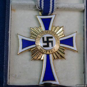 Cased Mother's Cross in Gold