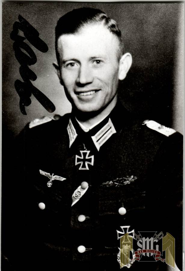 Knights cross signature of Heinz Oskar Laebe