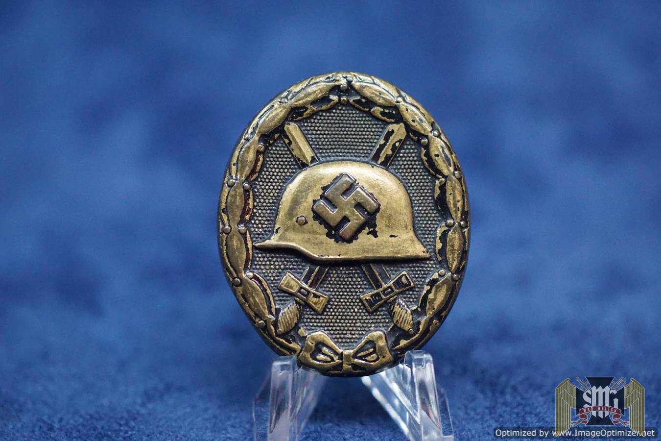 Black wound Badge unmarked