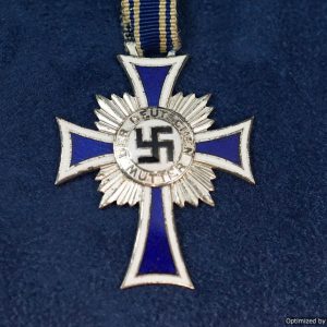 Mothers Cross in Silver