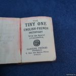English to French Mini dictionary. WW2 era