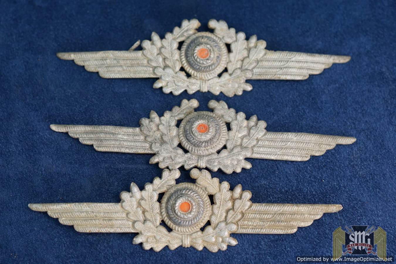 Ground dug Luftwaffe visor wing