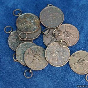Ground dug War Merit Medals Grade A