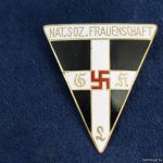 N.S. Frauenschaft pin (german womens workers pin) 40x44mm Pre RZM
