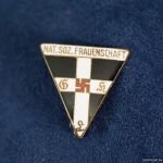 SMGM-3903 Frauenschaft 22x23mm badge by S&L