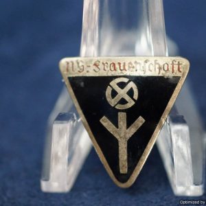 Frauenschaft 22x23mm badge by Schmidhaussler