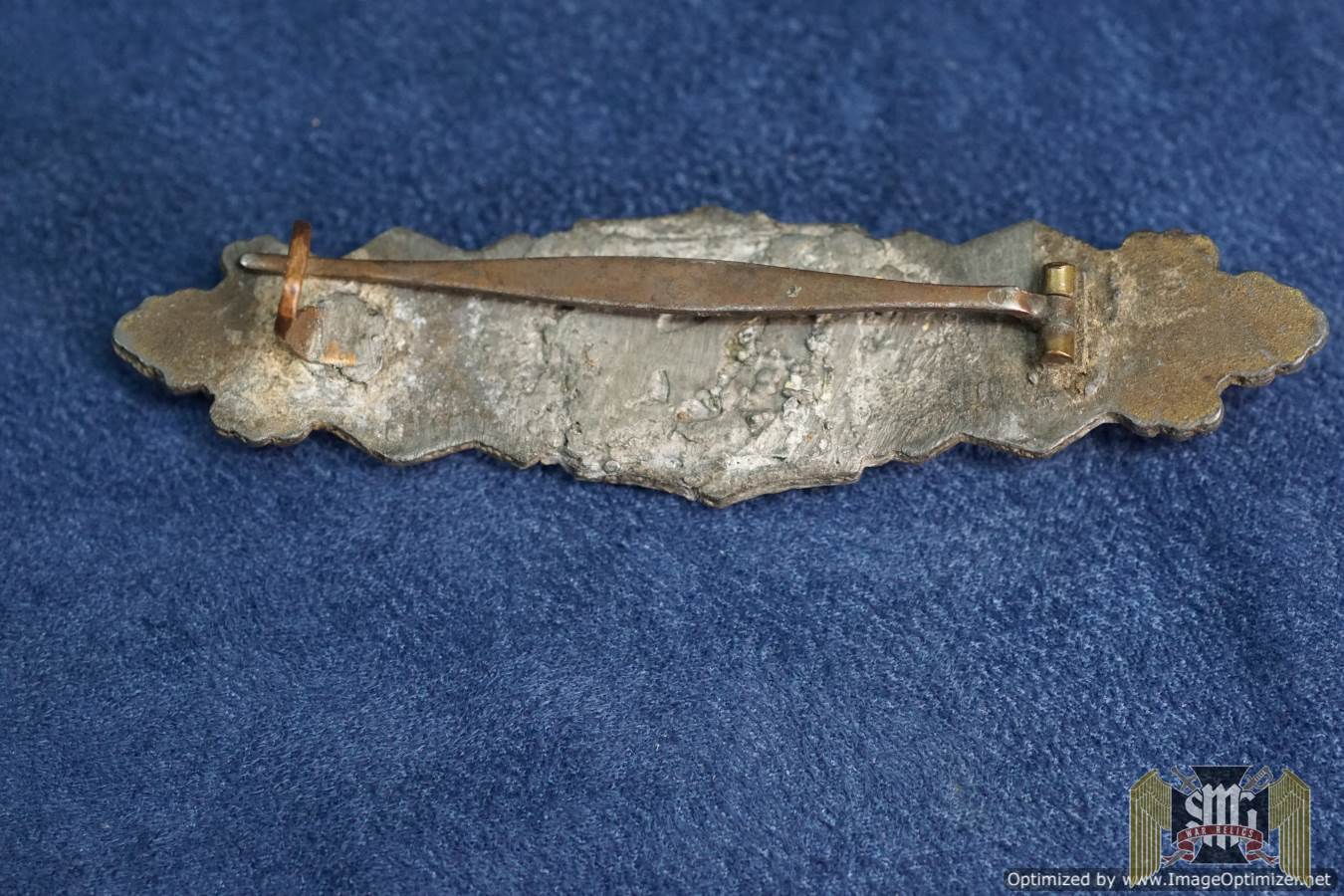 Damaged Close Combat clasp