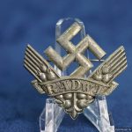 RADwJ War Helper’s Badge (Kriegshilfsabzeichen) or brooch