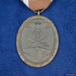 West Wall Medal Early Tombak