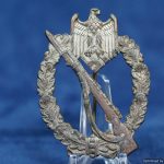 Infantry Assault badge Unmarked