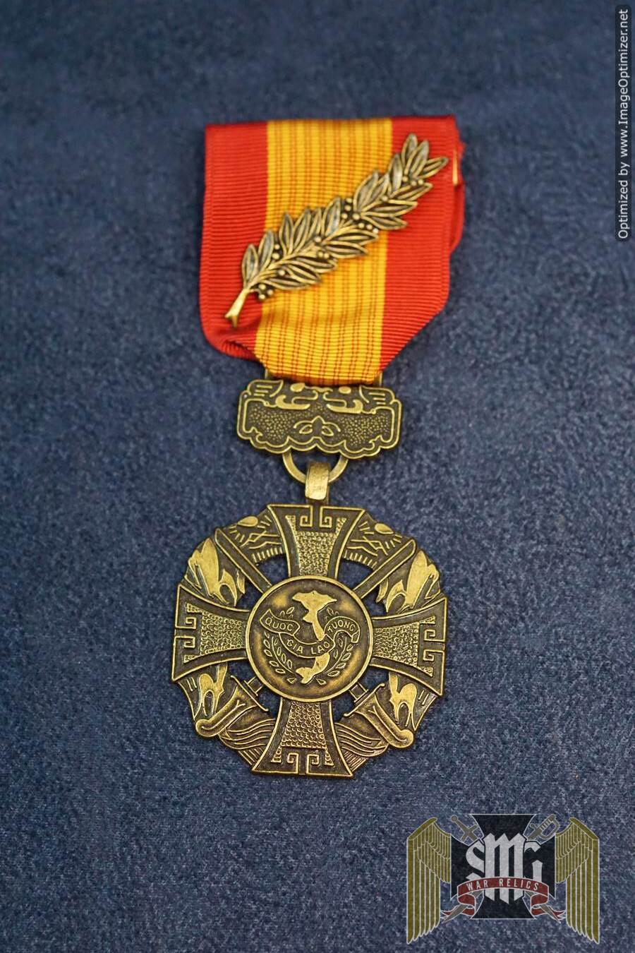 US Vietnam Gallantry Cross Modern Strike