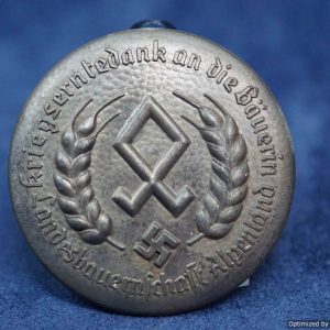 Reichsnährstand Landesbauernschaft Alpenland – Kriegserntedank an die Bäuerin Brooch