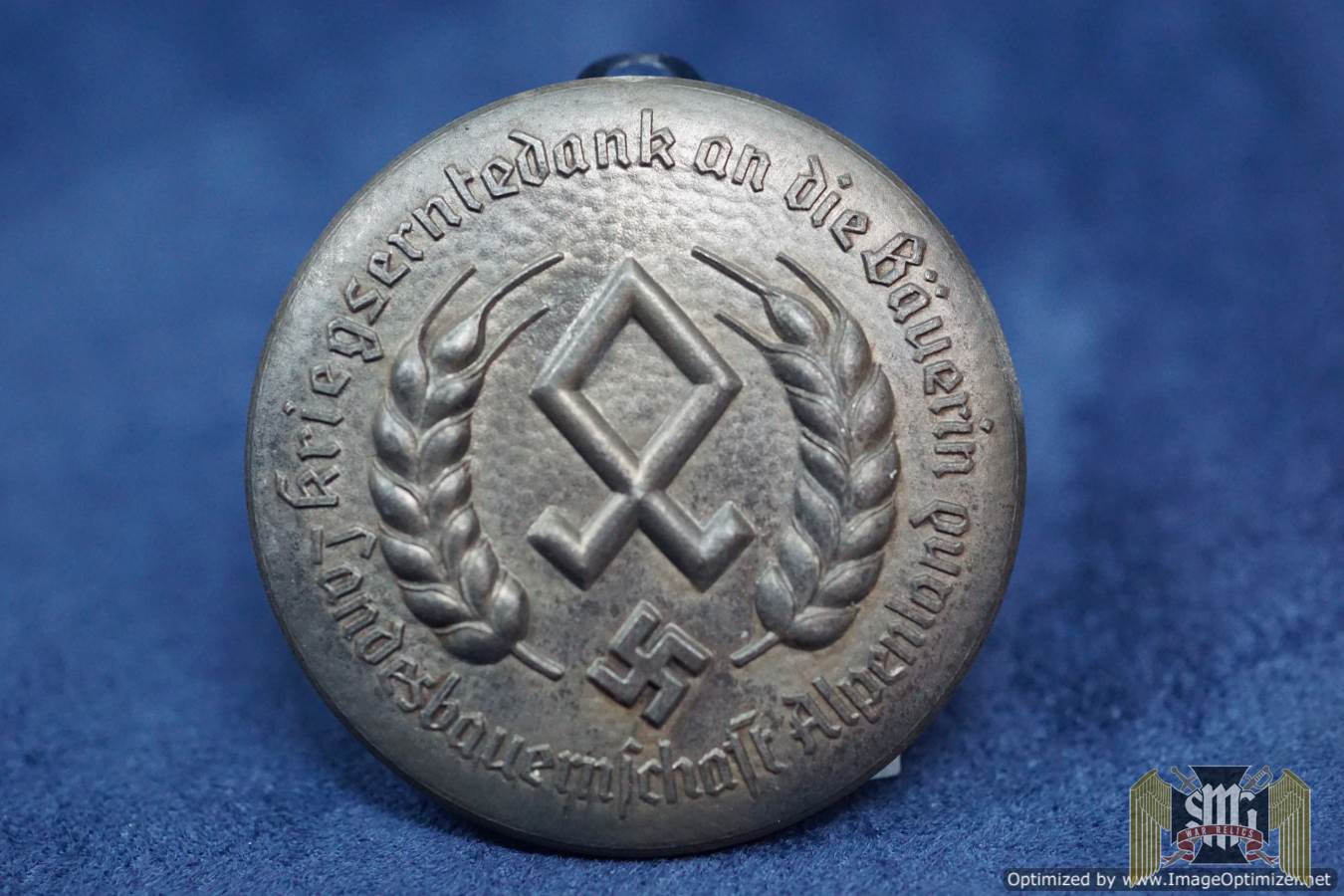 Reichsnährstand Landesbauernschaft Alpenland – Kriegserntedank an die Bäuerin Brooch