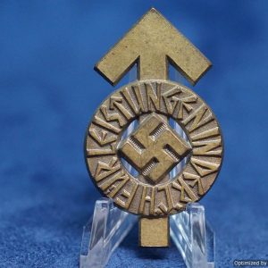 Hitlerjugend (HJ) Leistungsabzeichen in Bronze M1/101 (maker Gustav Brehmer)