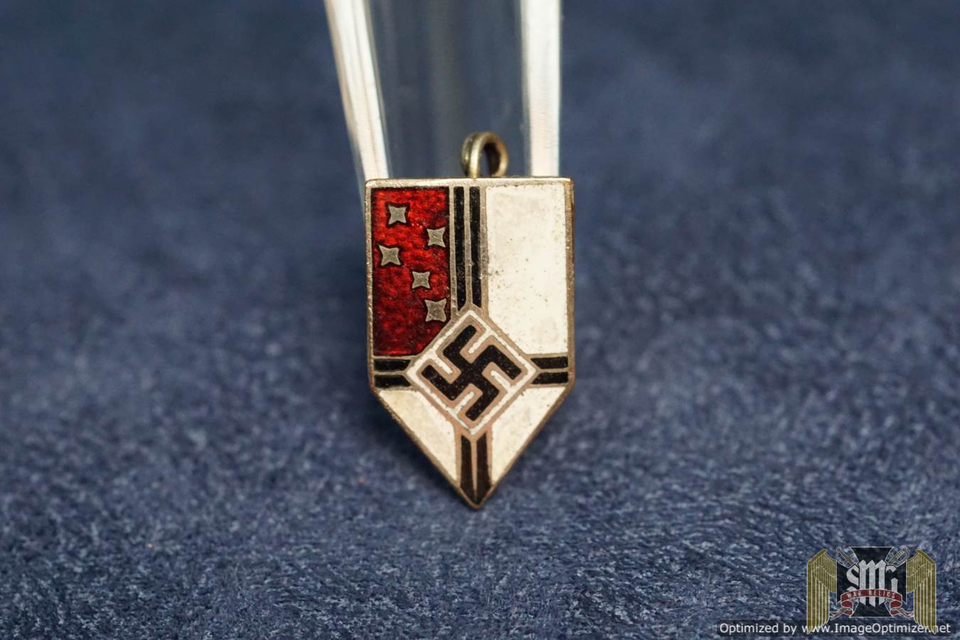 SMGN-0018 Colonial Bund Pin
