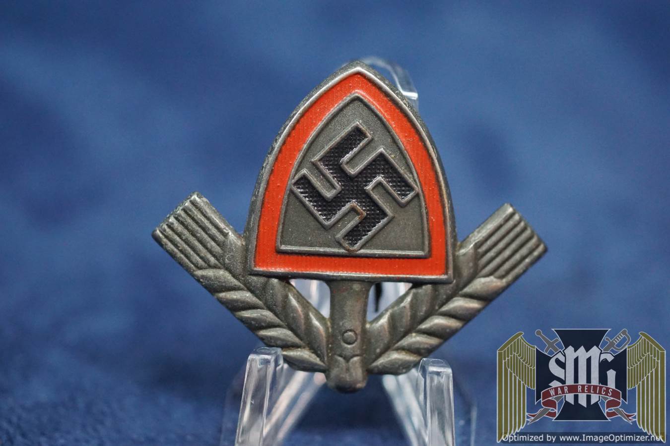 RAD Cap Badge by B&N '44 Marked
