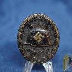 WW2 Black Wound badge Tombak