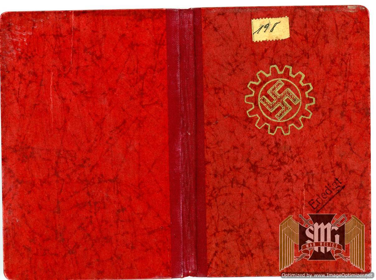 DAF Member book "Beeko"