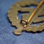 SA sports badge in bronze by berg & nolte