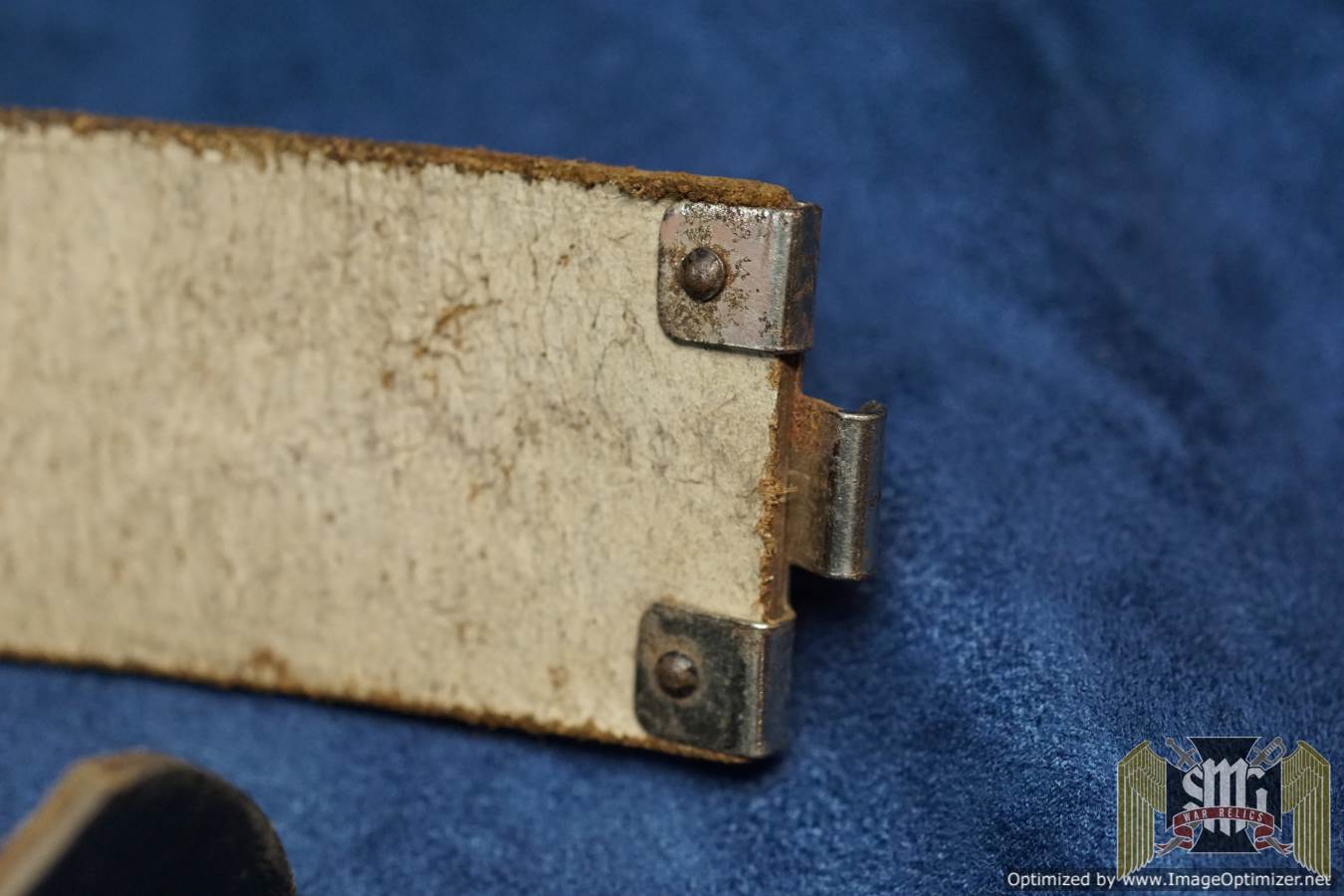 German 1933 red cross buckle with white lined belt