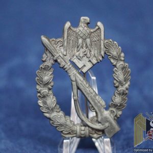 Infantry Assault badge w/ repair