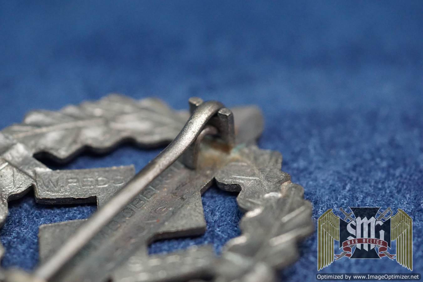 SA Sports Badge in silver by Redo