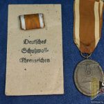 West Wall Medal W/ Packet & Ribbon bar