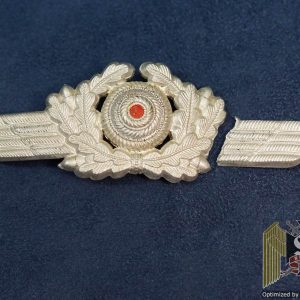 SMGN-0714 Luftwaffe visor Wreath Damaged