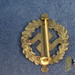 Bronze SA Sports Badge Repaired Catch