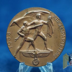 1938 Reichsparteitag Tinnie in cupal