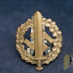 SA Sports badge in Silver